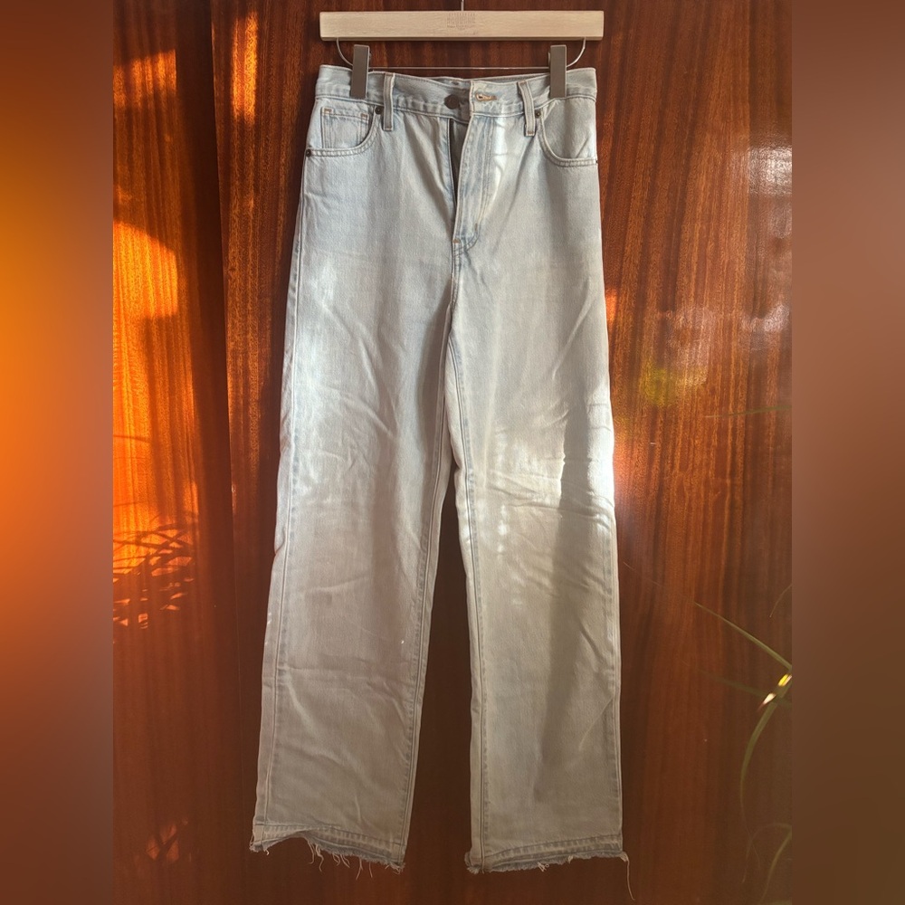 Levi’s High Waisted Straight Light Blue Jeans